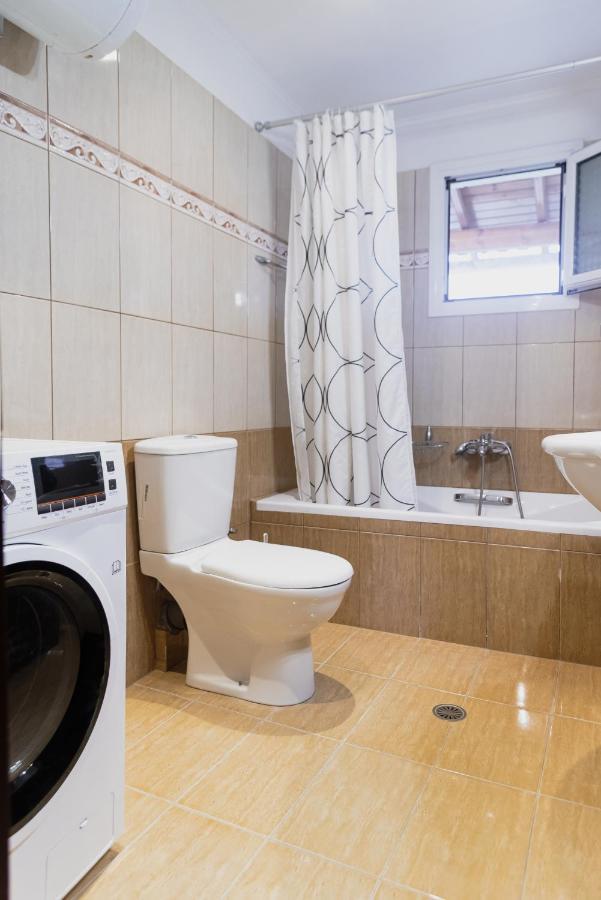 Southern Vacation House Lefkimmi  Bagian luar foto